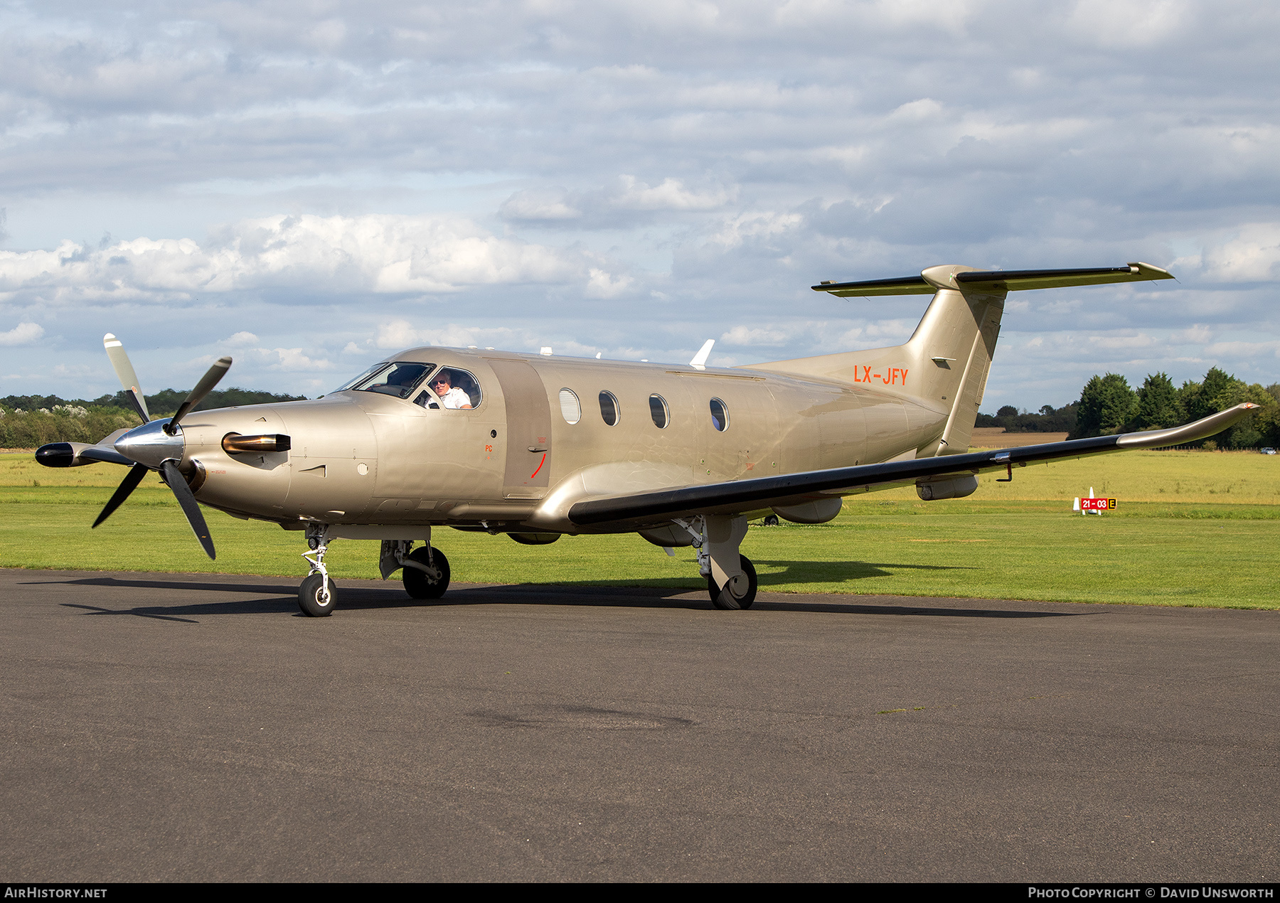 Aircraft Photo of LX-JFY | Pilatus PC-12NG (PC-12/47E) | AirHistory.net #735154