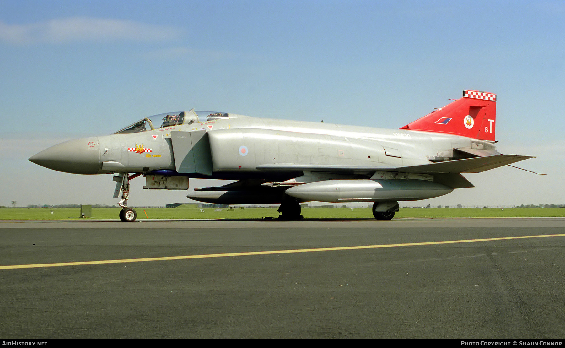 Aircraft Photo of XV420 | McDonnell Douglas F-4M Phantom FGR2 | UK - Air Force | AirHistory.net #735250