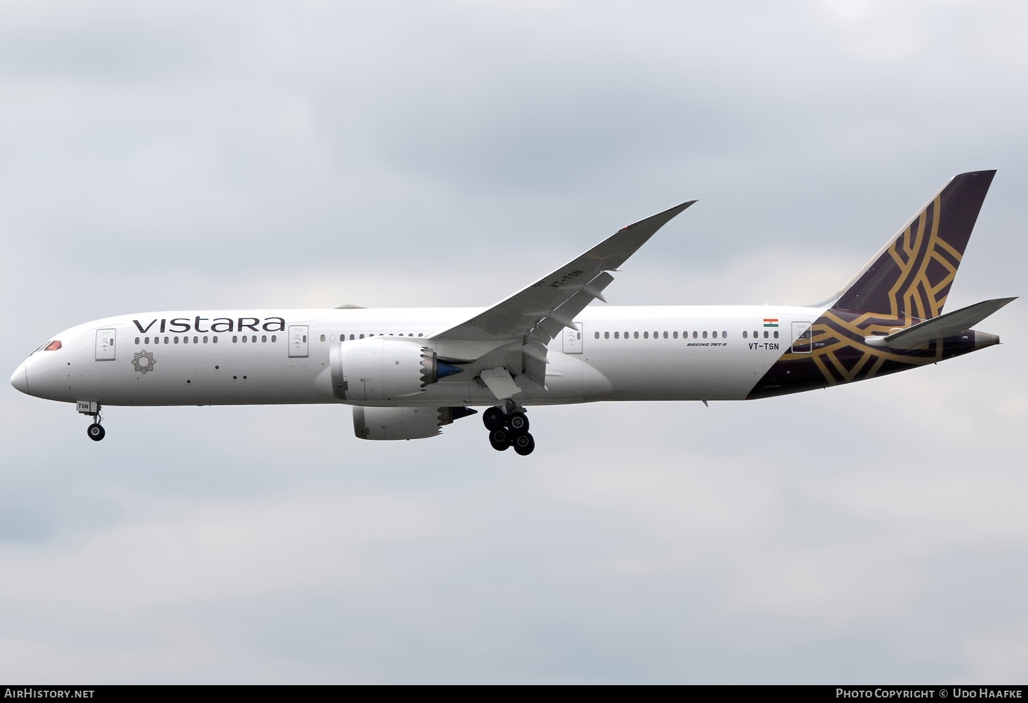 Aircraft Photo of VT-TSN | Boeing 787-9 Dreamliner | Vistara | AirHistory.net #735295