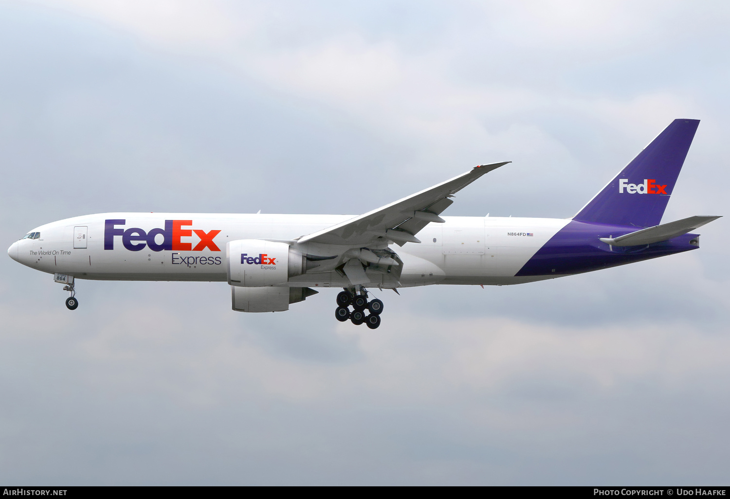 Aircraft Photo of N864FD | Boeing 777-FS2 | FedEx Express - Federal Express | AirHistory.net #735299