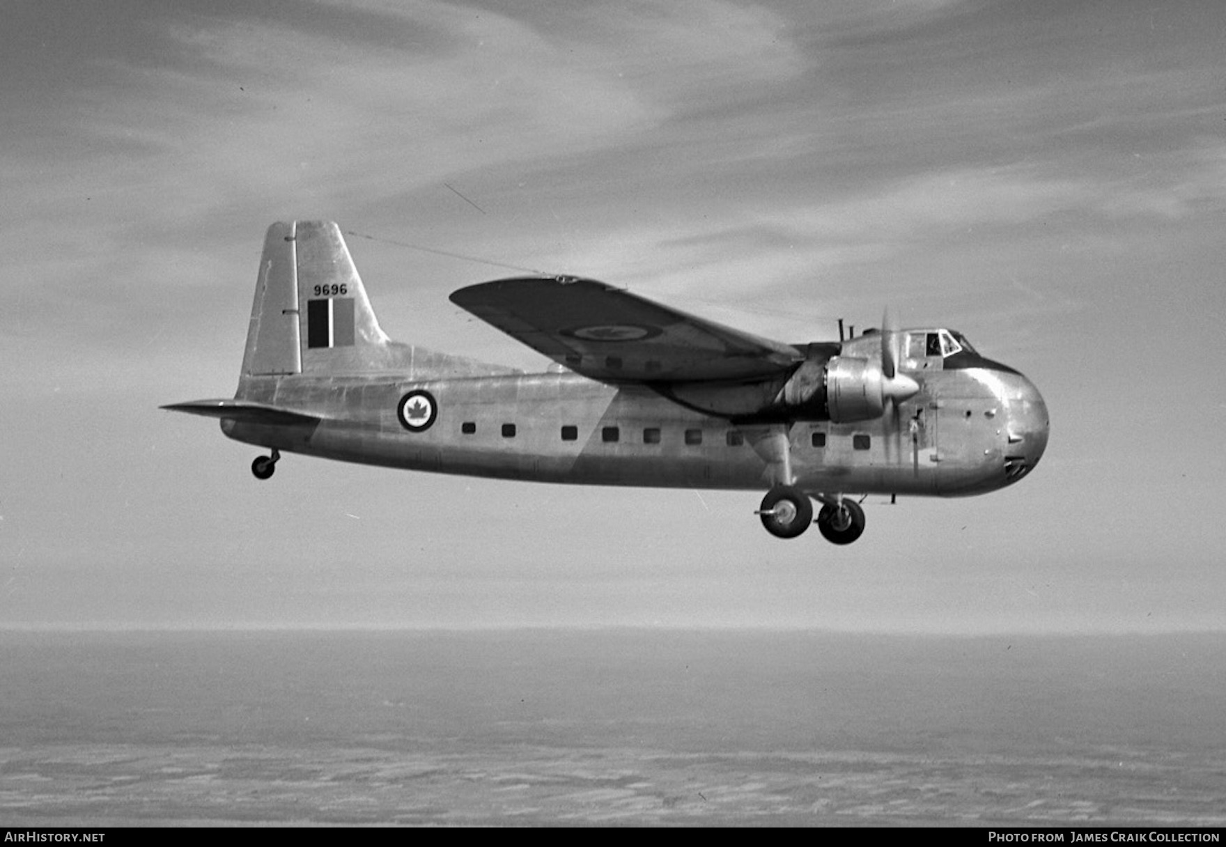 Aircraft Photo of 9696 | Bristol 170 Freighter Mk31M | Canada - Air Force | AirHistory.net #735330
