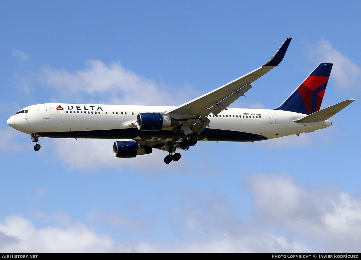 Aircraft Photo of N184DN | Boeing 767-332/ER | Delta Air Lines | AirHistory.net #735408