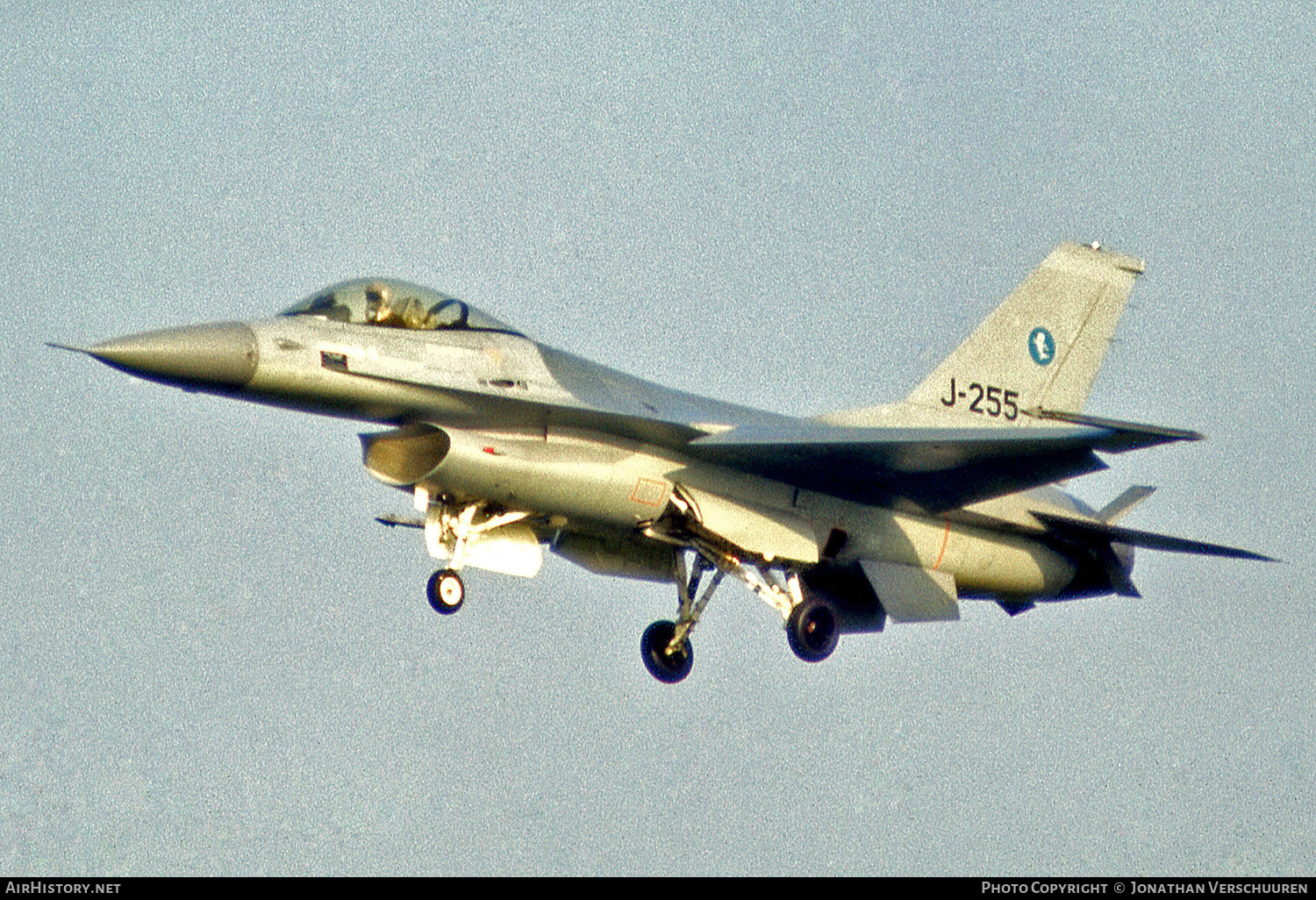 Aircraft Photo of J-255 | General Dynamics F-16A Fighting Falcon | Netherlands - Air Force | AirHistory.net #735430