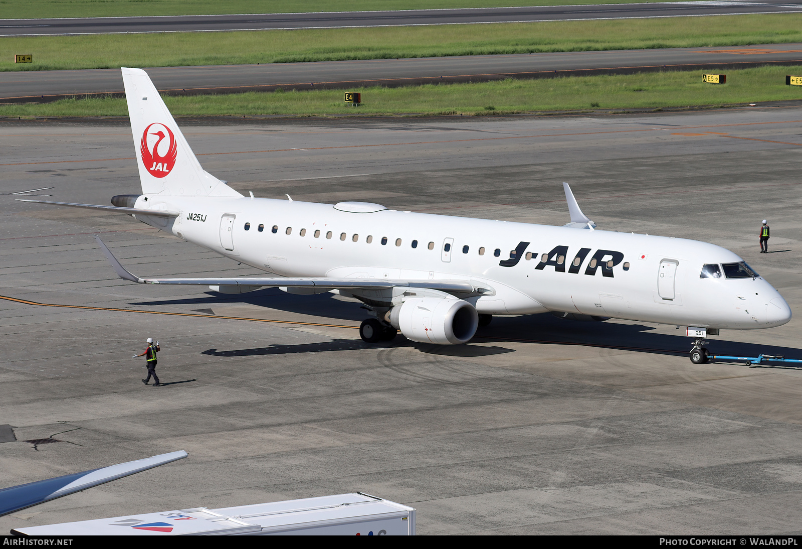 Aircraft Photo of JA251J | Embraer 190STD (ERJ-190-100STD) | J-Air | AirHistory.net #735528