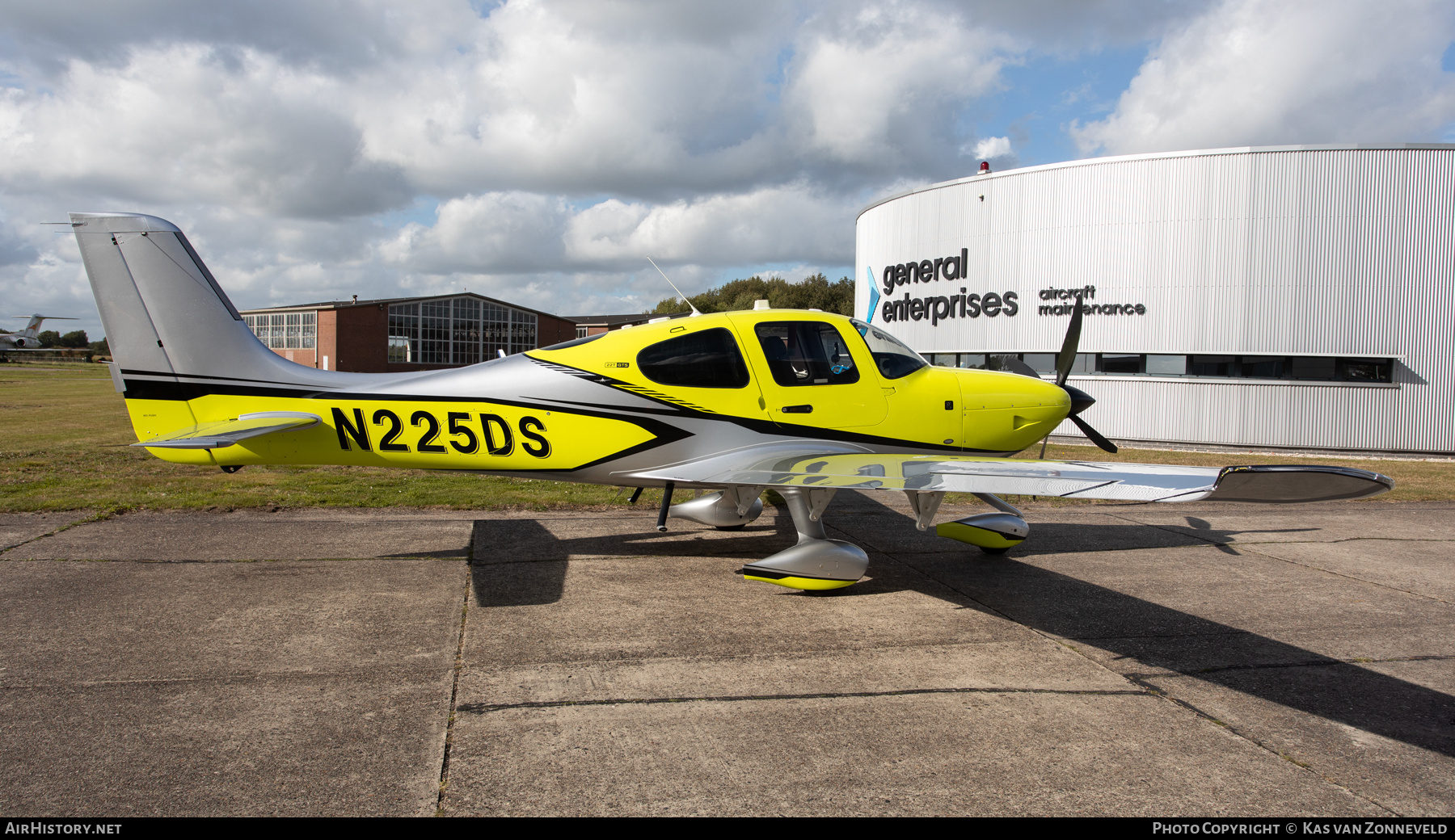 Aircraft Photo of N225DS | Cirrus SR-22T G7-GTS | AirHistory.net #735669