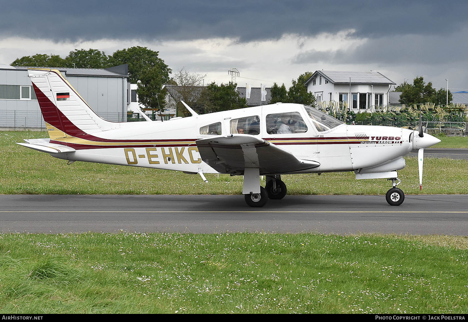 Aircraft Photo of D-EHKC | Piper PA-28R-201T Turbo Cherokee Arrow III | AirHistory.net #735676