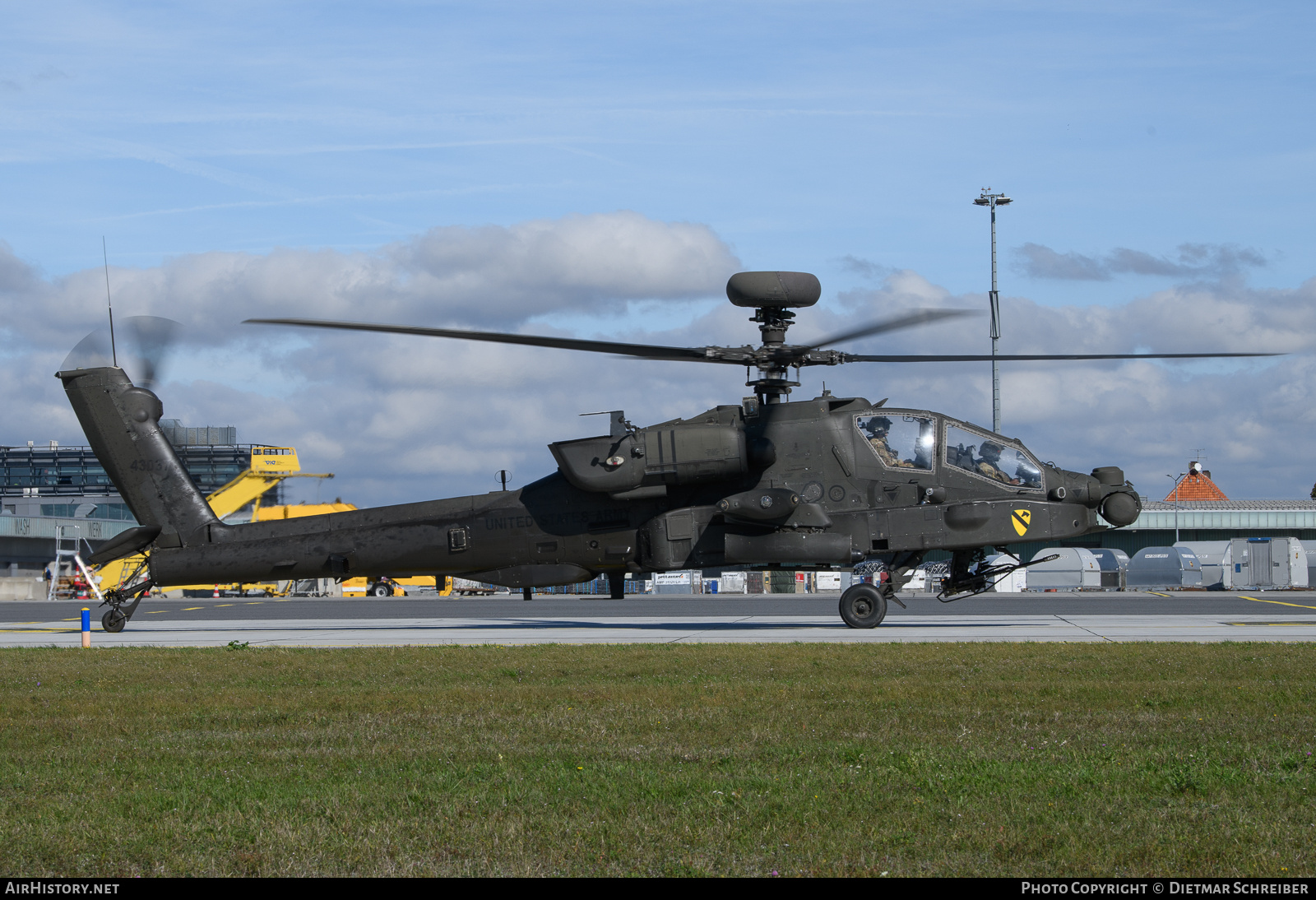 Aircraft Photo of 14-3037 | Boeing AH-64E Apache Guardian | USA - Army | AirHistory.net #735738