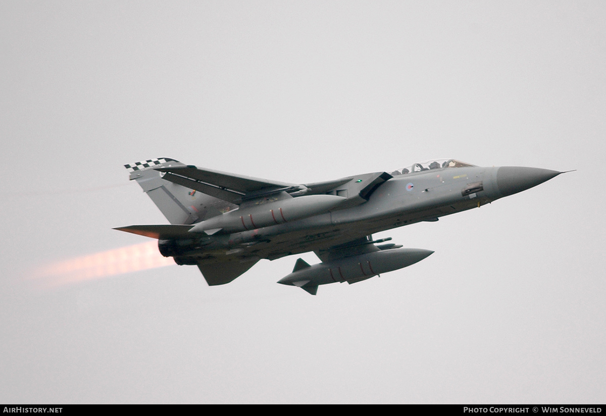 Aircraft Photo of ZE203 | Panavia Tornado F3 | UK - Air Force | AirHistory.net #735765