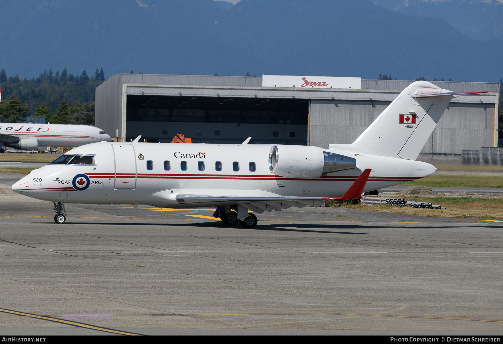 Aircraft Photo of 144620 | Bombardier Challenger 650 (CL-600-2B16) | Canada - Air Force | AirHistory.net #736011
