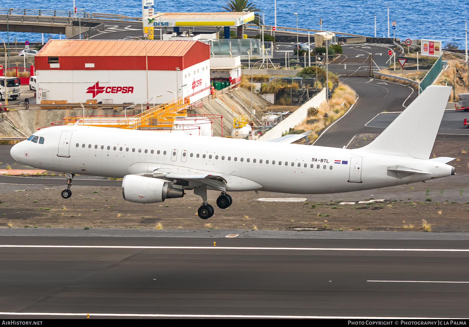 Aircraft Photo of 9A-BTL | Airbus A320-214 | AirHistory.net #736040
