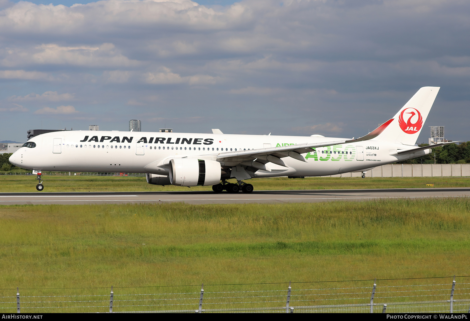 Aircraft Photo of JA03XJ | Airbus A350-941 | Japan Airlines - JAL | AirHistory.net #736043