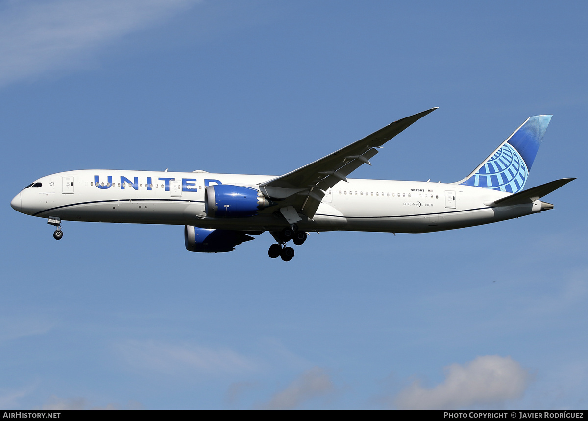Aircraft Photo of N23983 | Boeing 787-9 Dreamliner | United Airlines | AirHistory.net #736055