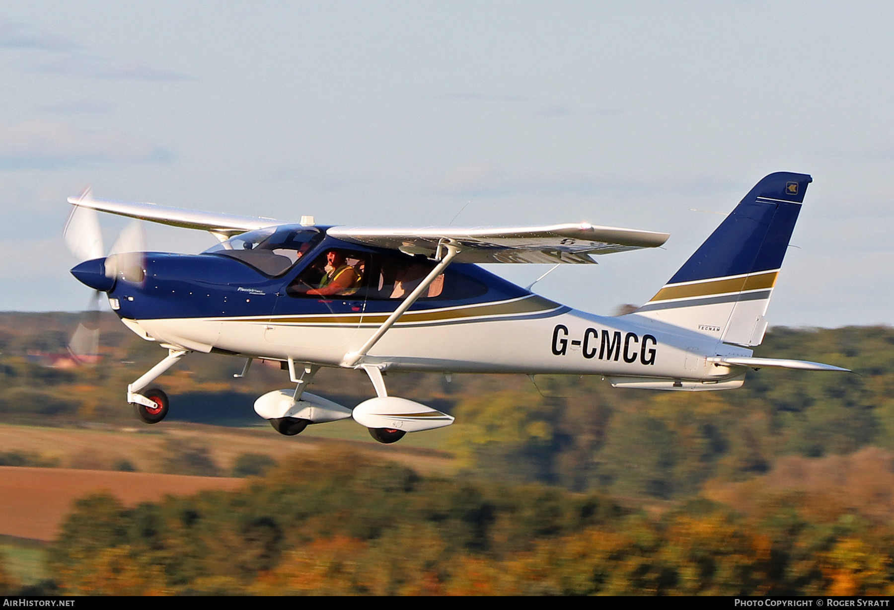 Aircraft Photo of G-CMCG | Tecnam P-2010 | AirHistory.net #736071
