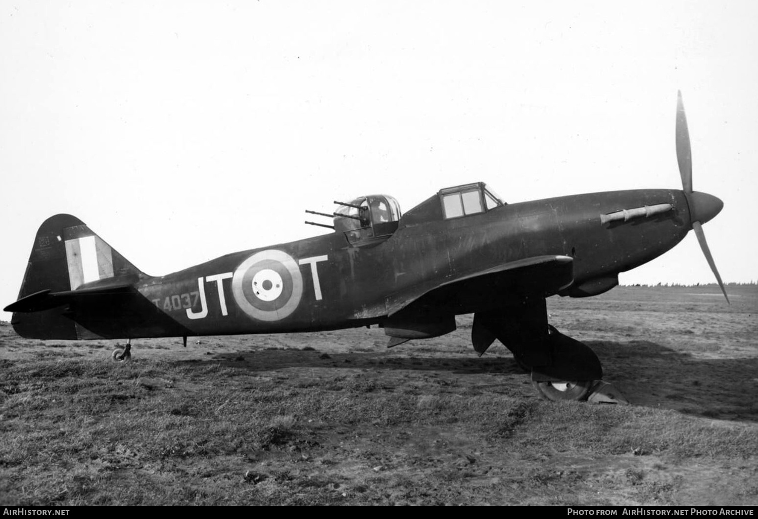 Aircraft Photo of T4037 | Boulton Paul P-82 Defiant I | UK - Air Force | AirHistory.net #736114