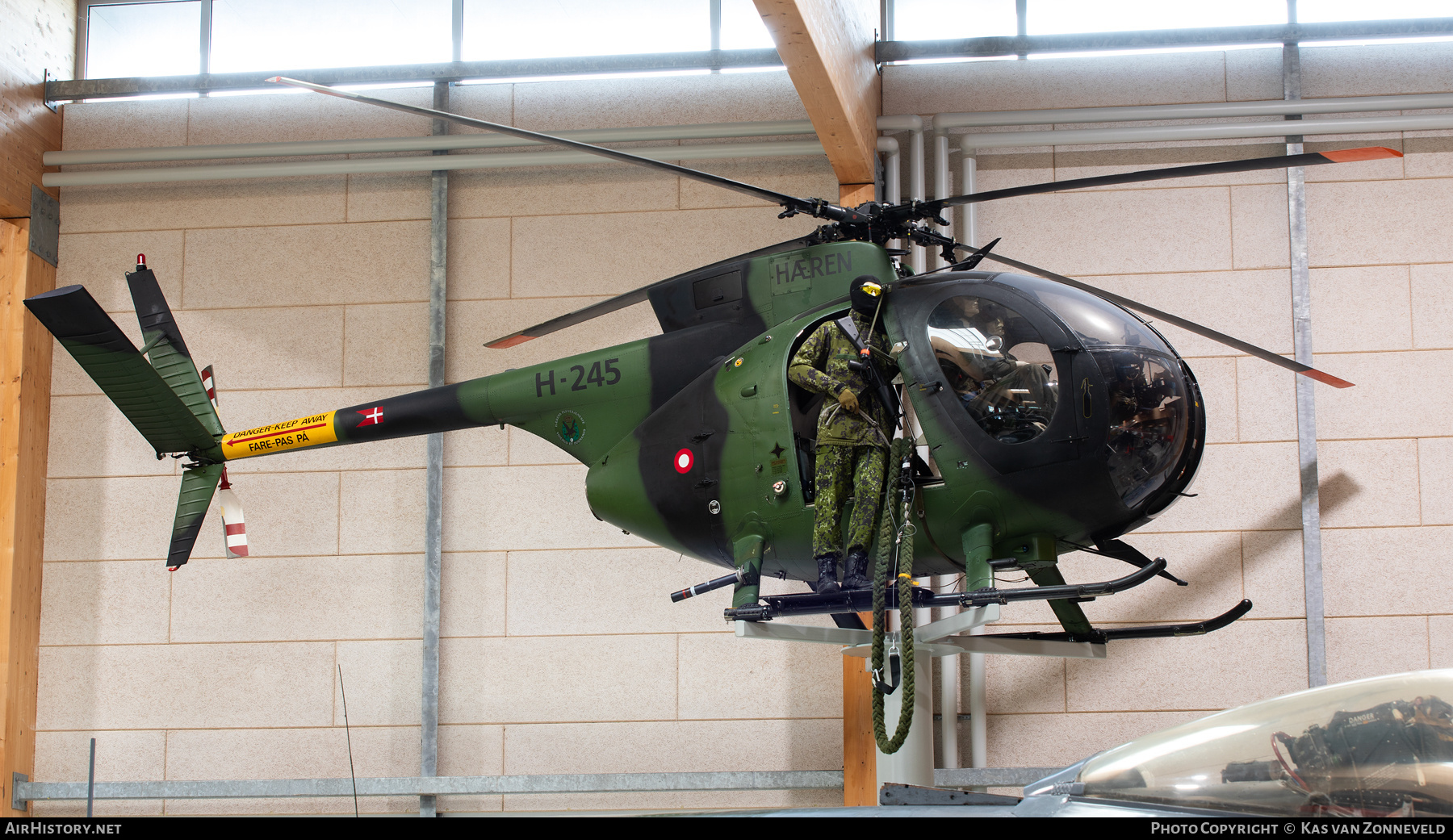 Aircraft Photo of H-245 | Hughes 500M (369HM) | Denmark - Army | AirHistory.net #736174