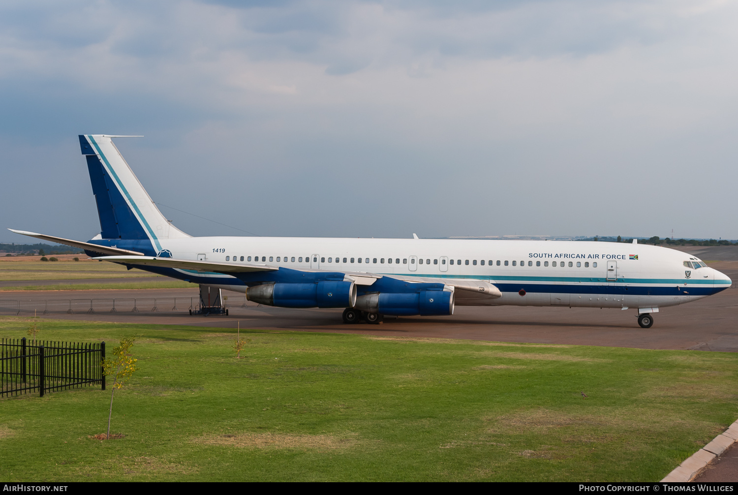 Aircraft Photo of 1419 | Boeing 707-328C(KC) | South Africa - Air Force | AirHistory.net #736190