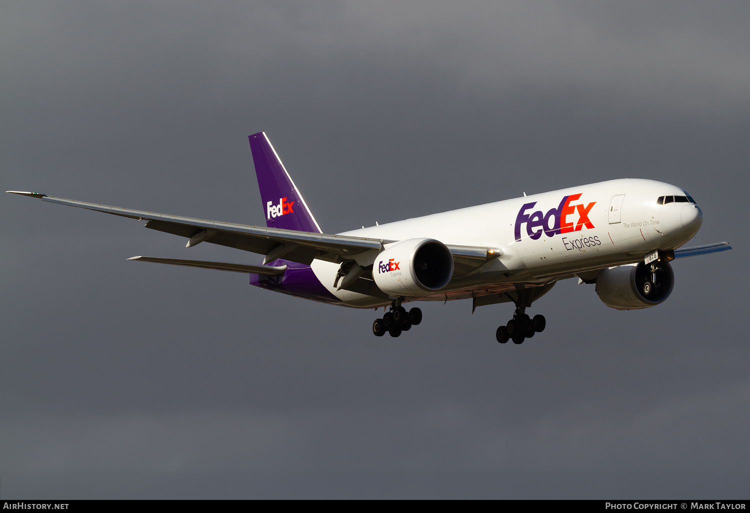 Aircraft Photo of N878FD | Boeing 777-FS2 | FedEx Express - Federal Express | AirHistory.net #736214