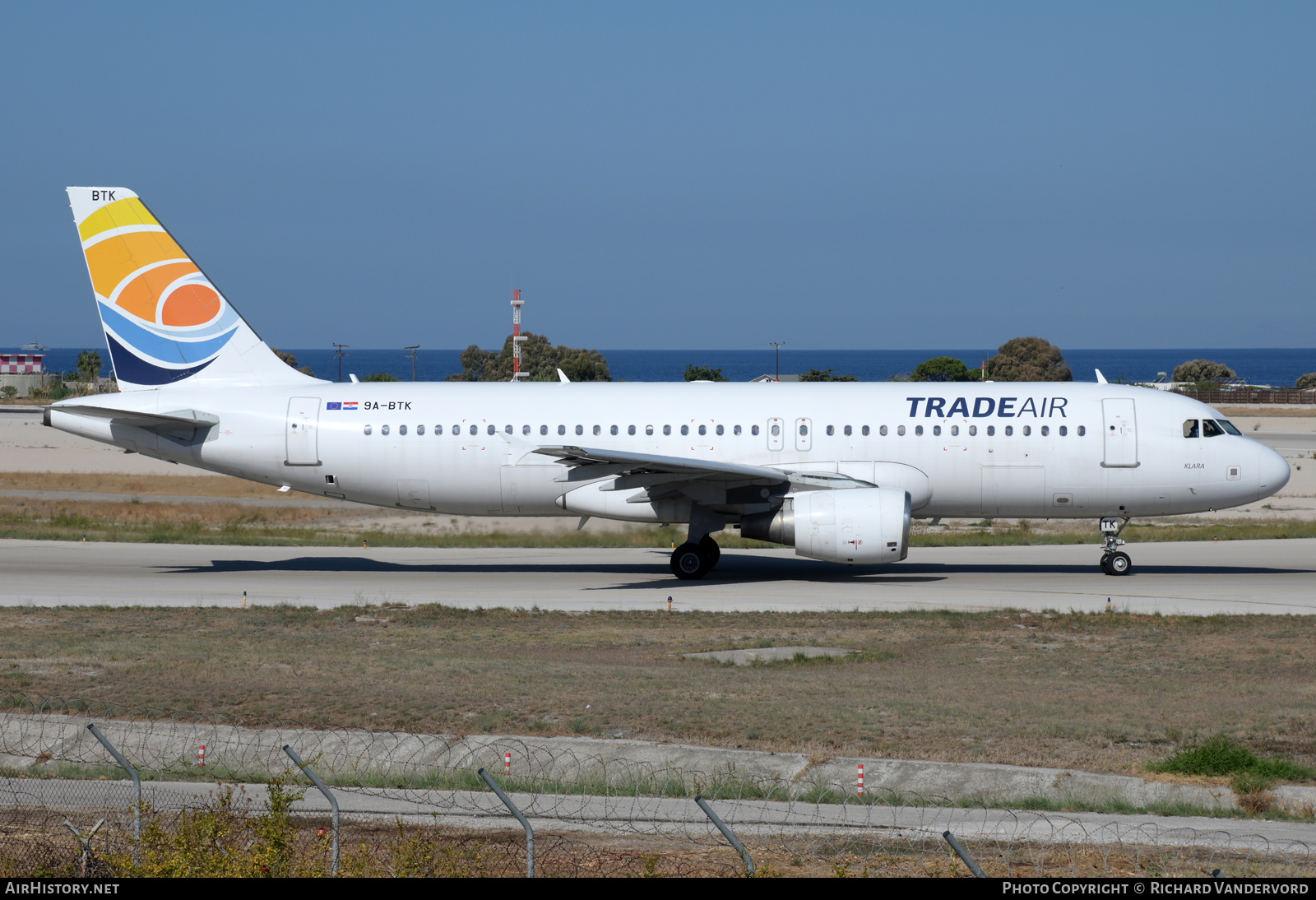 Aircraft Photo of 9A-BTK | Airbus A320-214 | Trade Air | AirHistory.net #736258