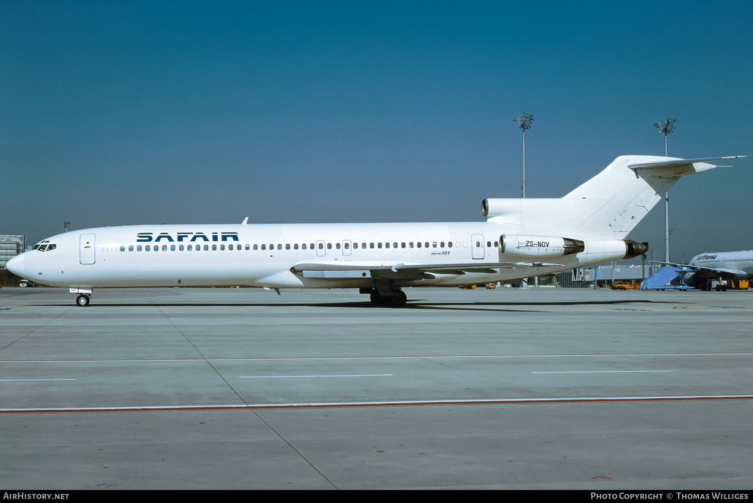 Aircraft Photo of ZS-NOV | Boeing 727-230/Adv | Safair | AirHistory.net #736346
