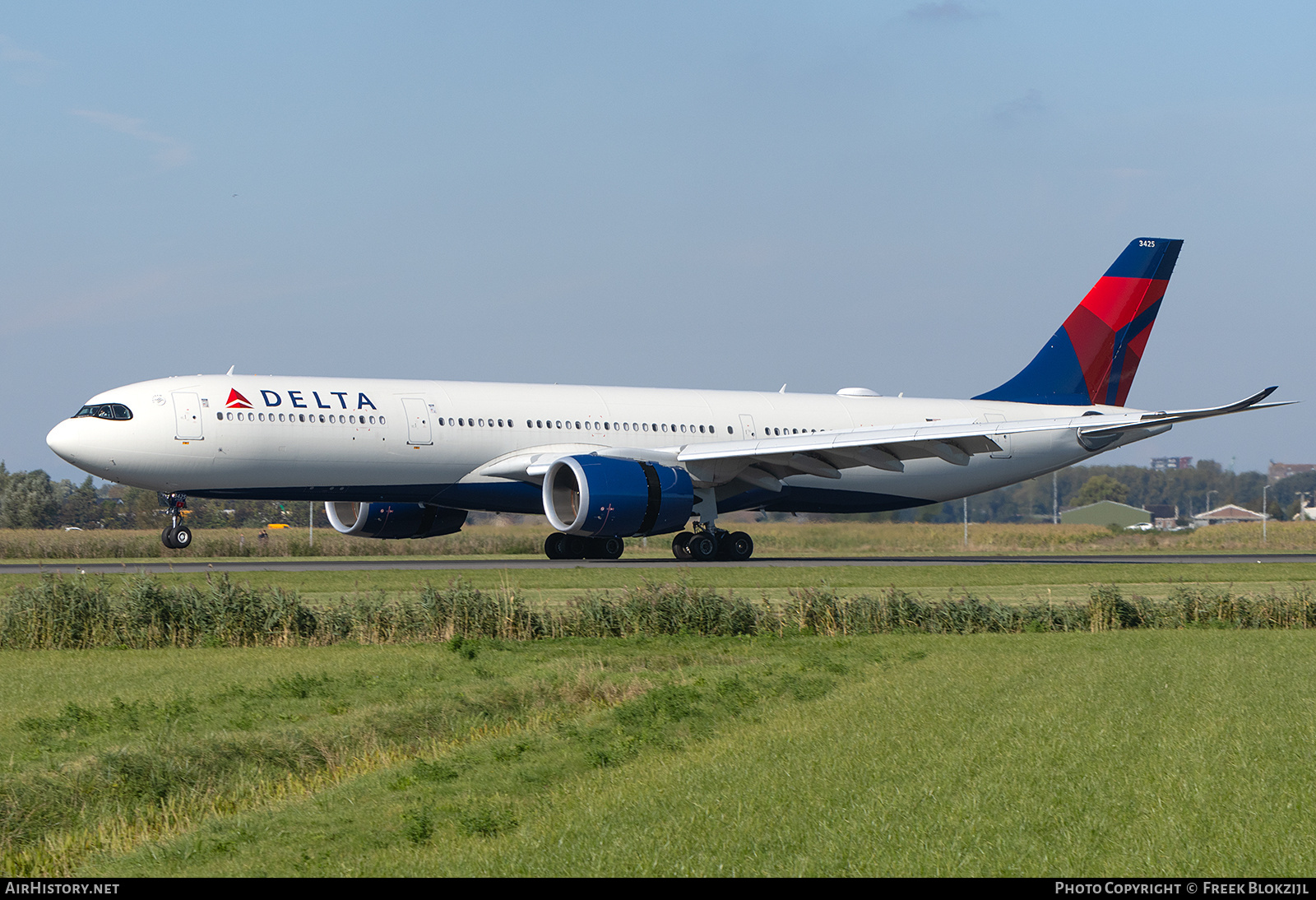 Aircraft Photo of N425DX | Airbus A330-941N | Delta Air Lines | AirHistory.net #736401