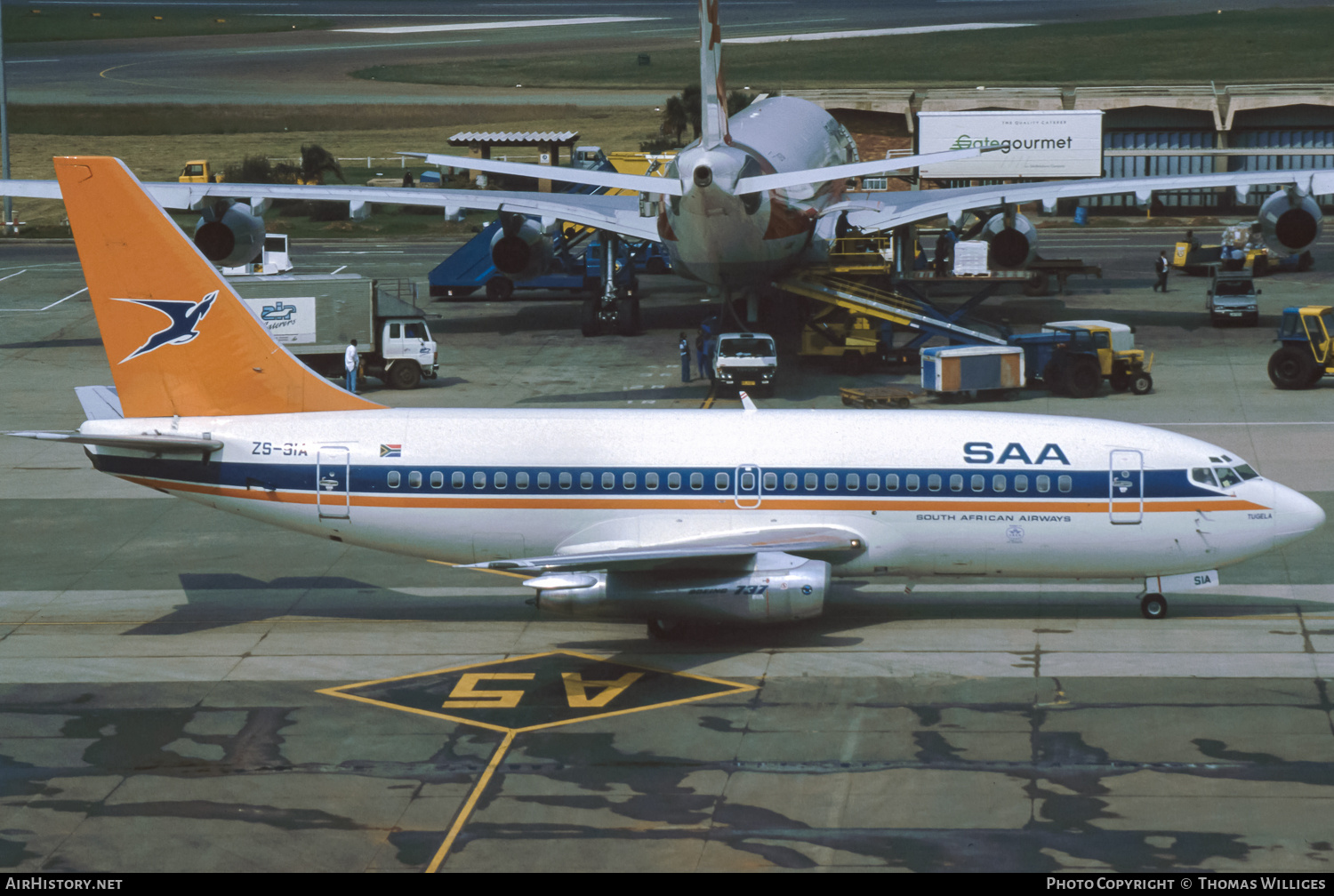 Aircraft Photo of ZS-SIA | Boeing 737-244/Adv | South African Airways - Suid-Afrikaanse Lugdiens | AirHistory.net #736418