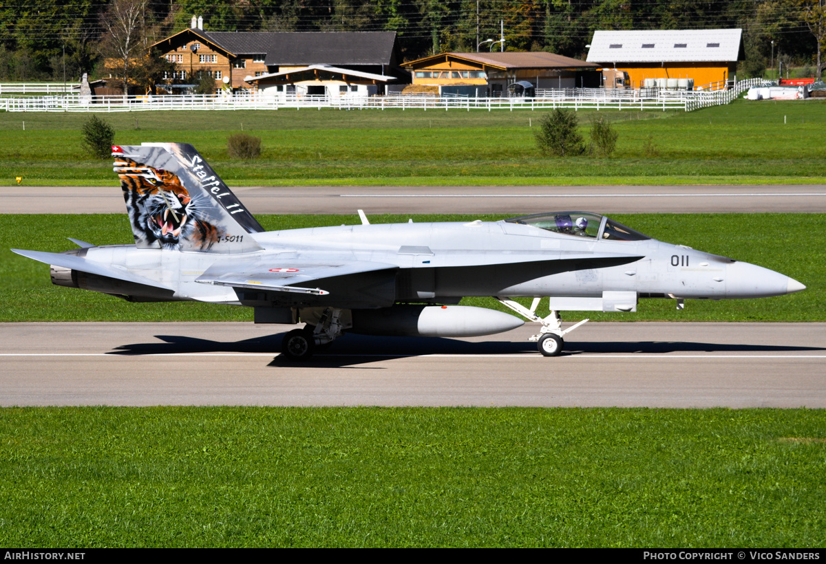 Aircraft Photo of J-5011 | McDonnell Douglas F/A-18C Hornet | Switzerland - Air Force | AirHistory.net #736446