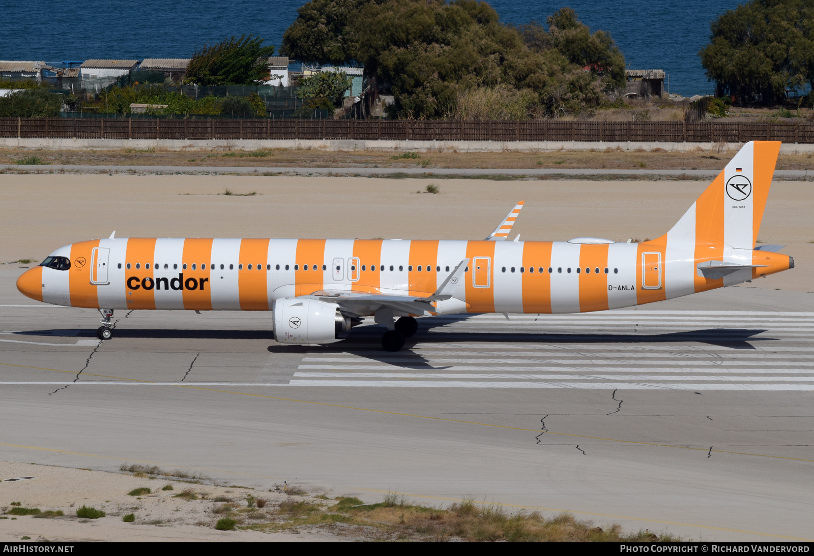 Aircraft Photo of D-ANLA | Airbus A321-271NX | Condor Flugdienst | AirHistory.net #736455