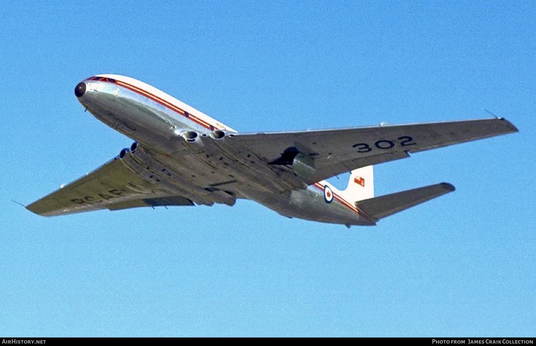 Aircraft Photo of 5302 | De Havilland D.H. 106 Comet 1XB | Canada - Air Force | AirHistory.net #736513