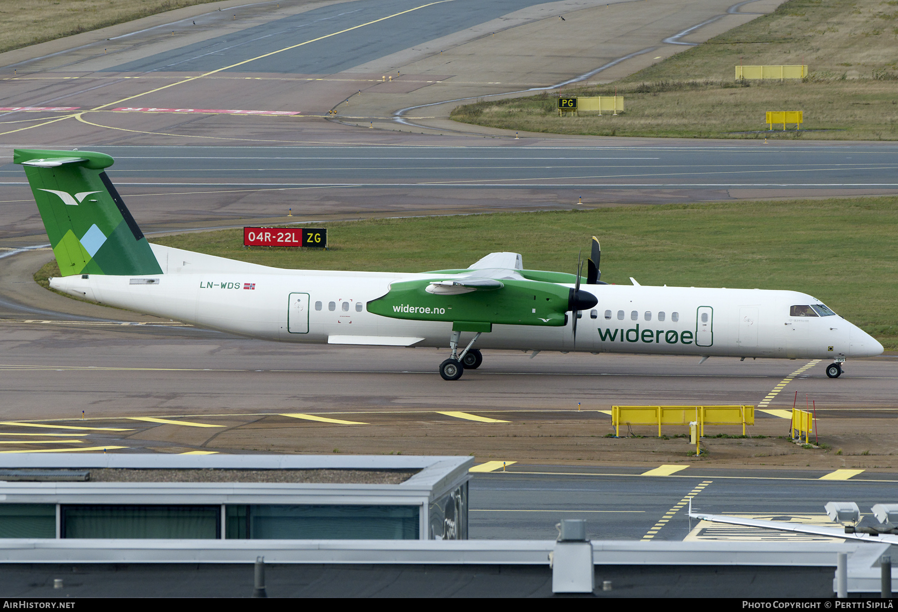 Aircraft Photo of LN-WDS | Bombardier DHC-8-402 Dash 8 | Widerøe | AirHistory.net #736545