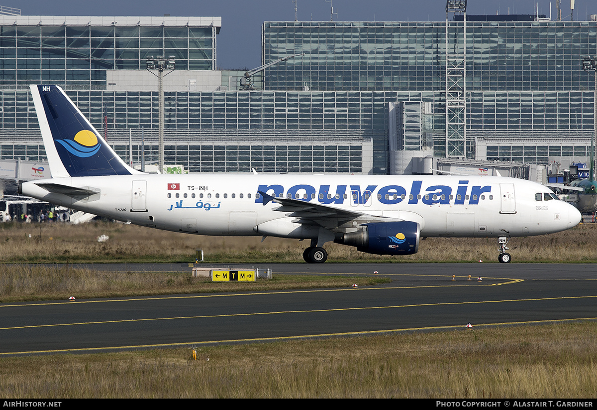 Aircraft Photo of TS-INH | Airbus A320-214 | Nouvelair Tunisie | AirHistory.net #736597
