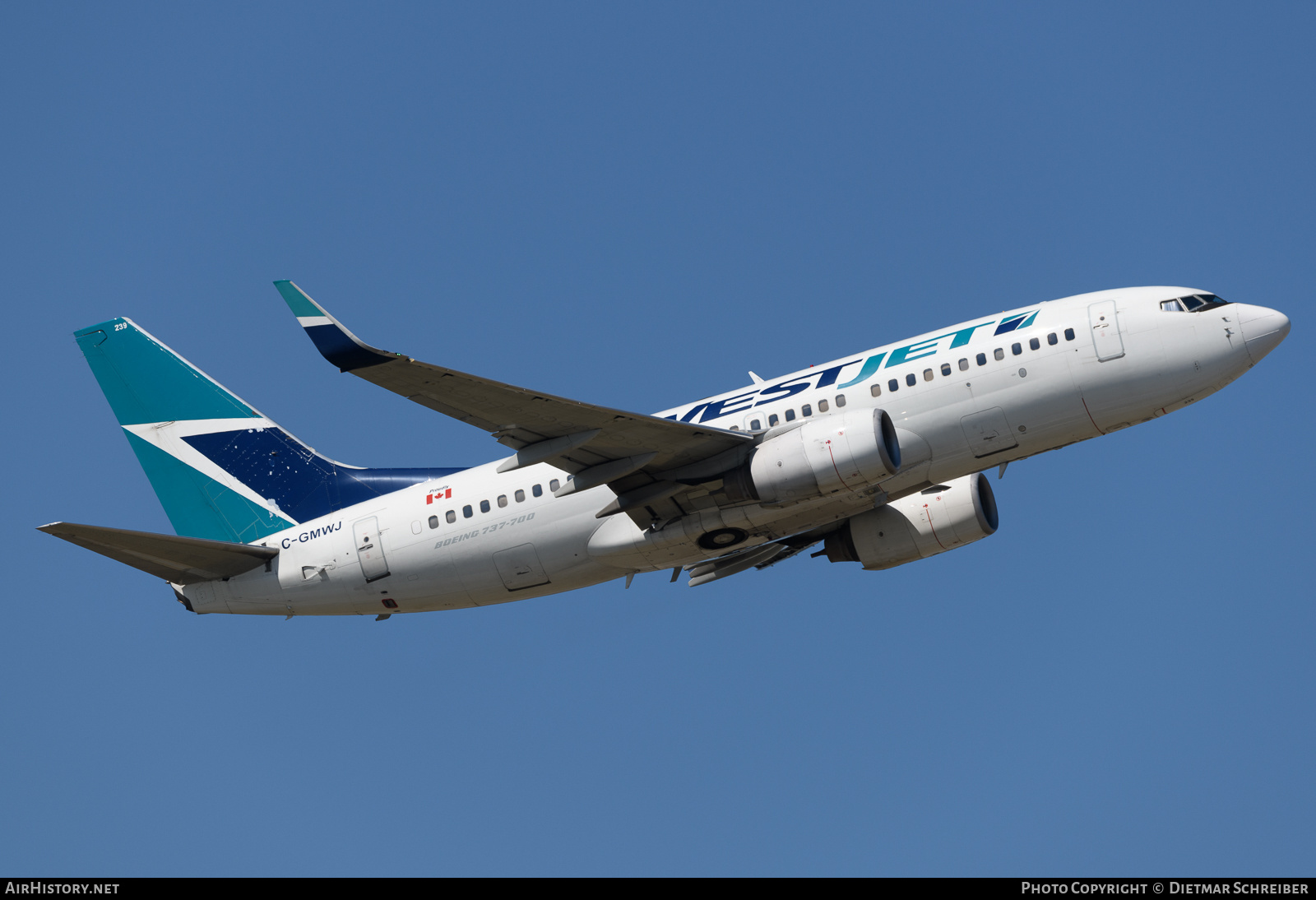 Aircraft Photo of C-GMWJ | Boeing 737-7CT | WestJet | AirHistory.net #736639