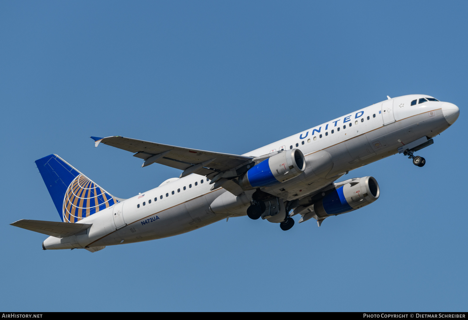 Aircraft Photo of N472UA | Airbus A320-232 | United Airlines | AirHistory.net #736649
