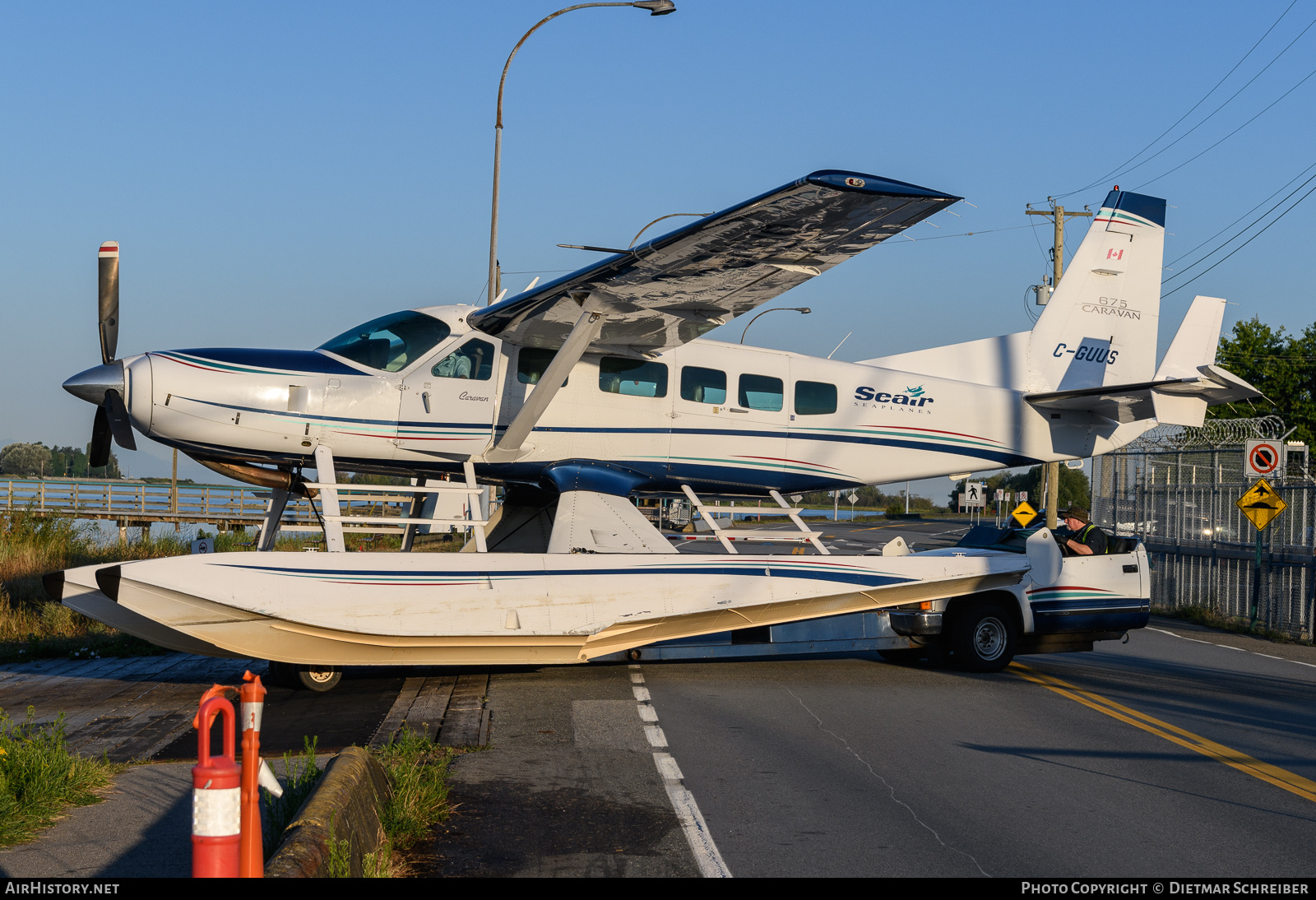 Aircraft Photo of C-GUUS | Cessna 208 Caravan 675 | Seair Seaplanes | AirHistory.net #736657