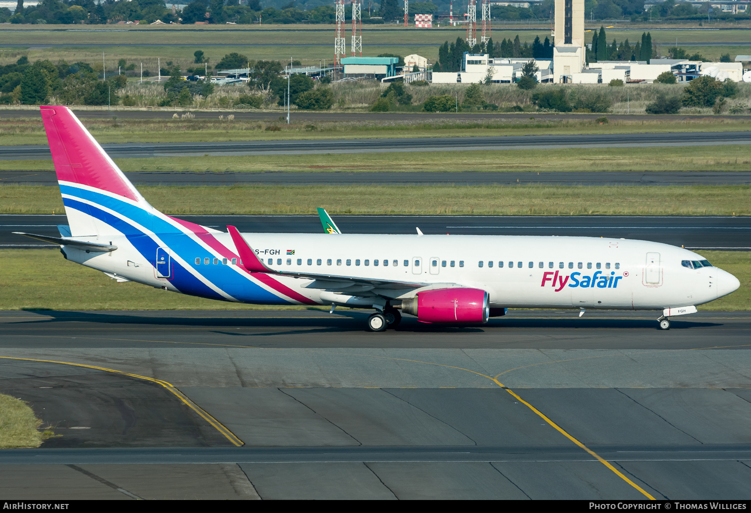 Aircraft Photo of ZS-FGH | Boeing 737-8AS | FlySafair | AirHistory.net #736710