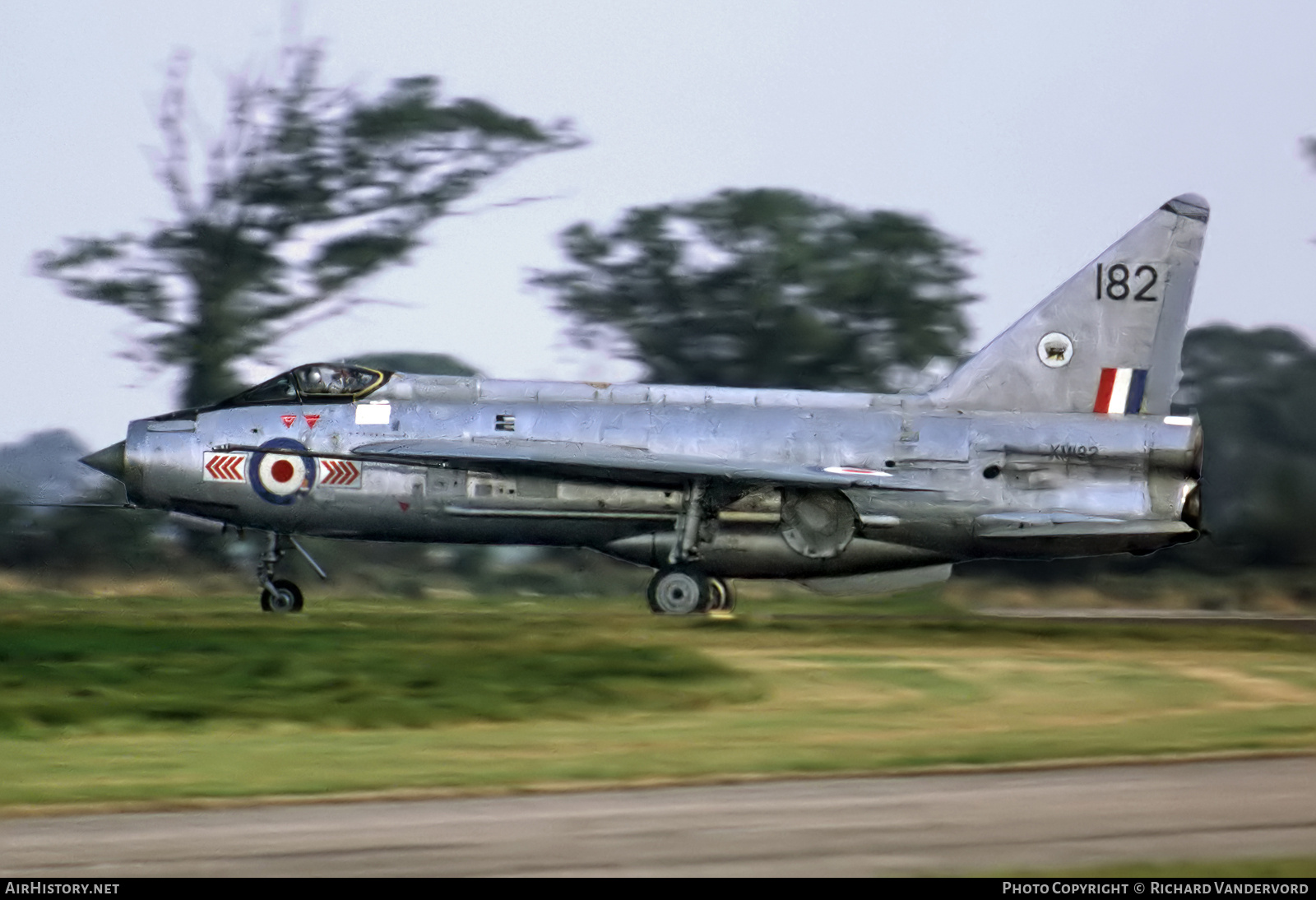 Aircraft Photo of XM182 | English Electric Lightning F1A | UK - Air Force | AirHistory.net #736755