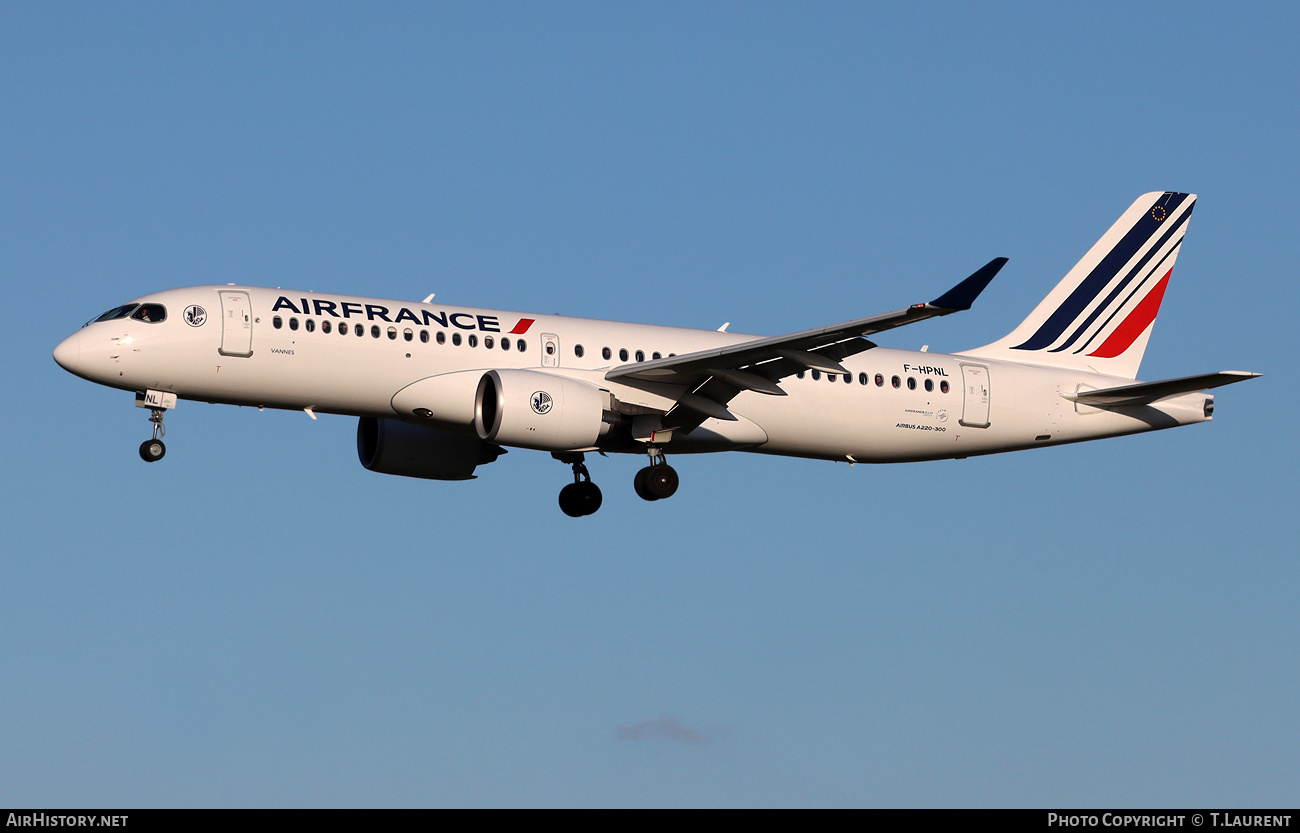 Aircraft Photo of F-HPNL | Airbus A220-300 (BD-500-1A11) | Air France | AirHistory.net #736781