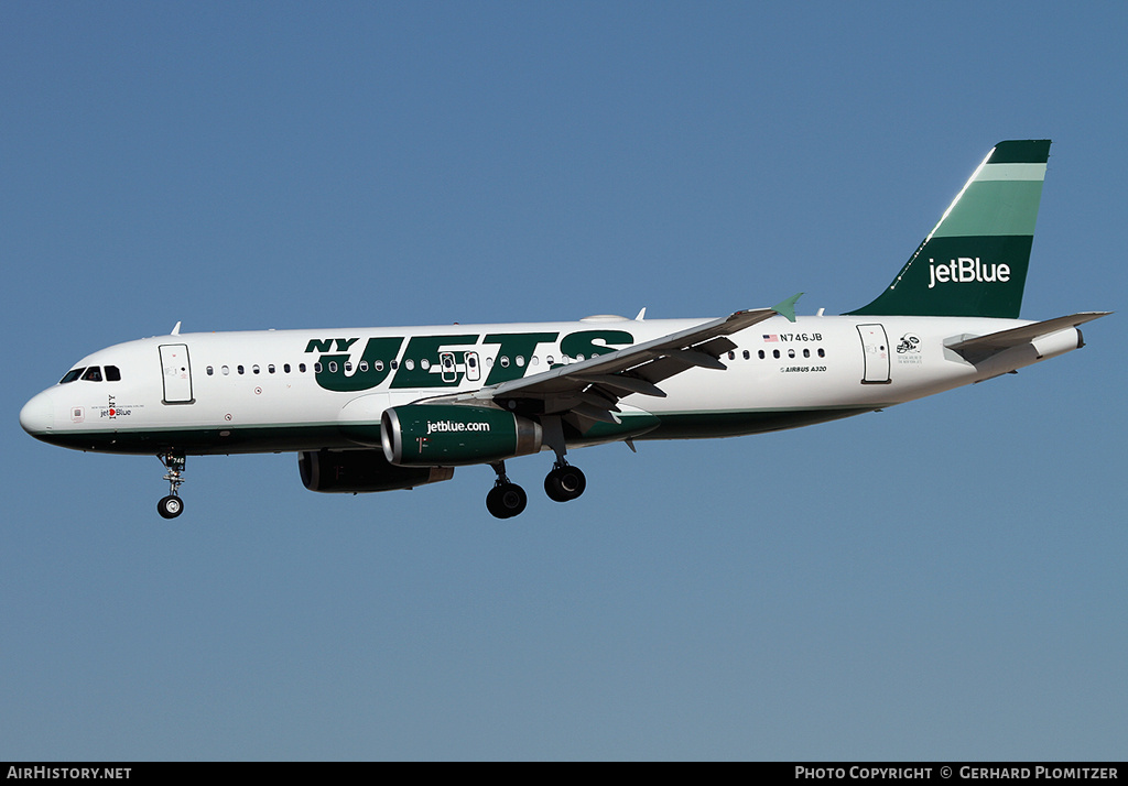 Aircraft Photo of N746JB | Airbus A320-232 | JetBlue Airways | AirHistory.net #736879