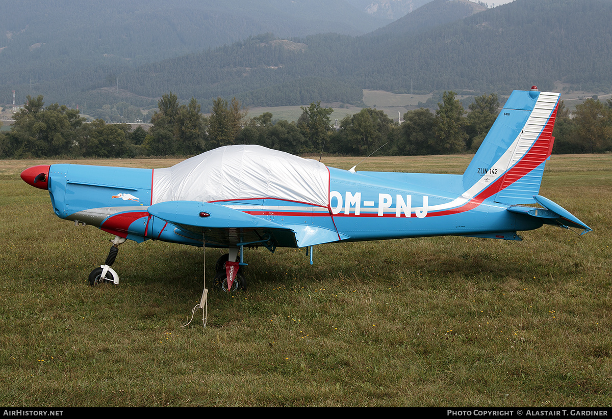 Aircraft Photo of OM-PNJ | Zlin Z-142 | AirHistory.net #736932