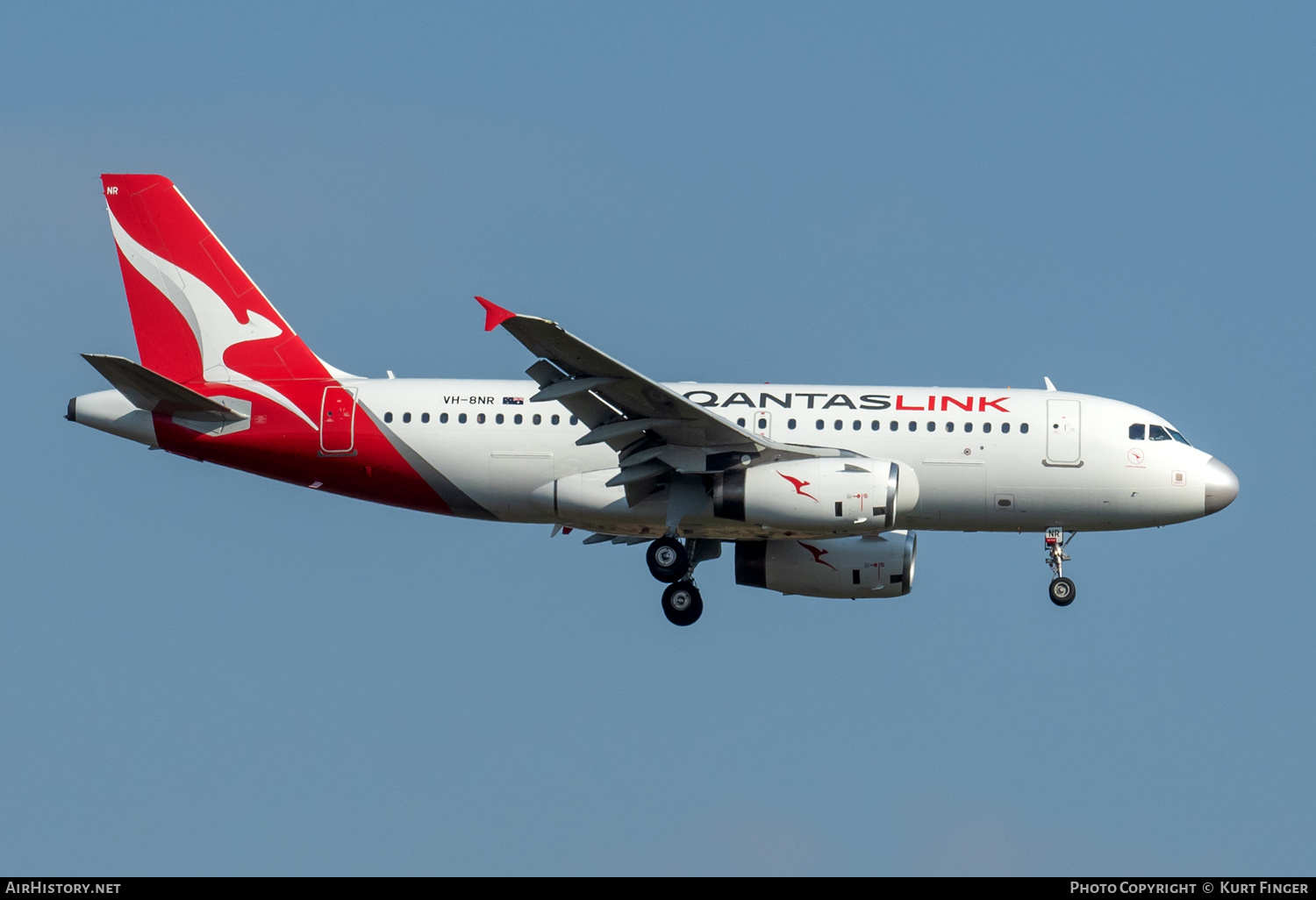 Aircraft Photo of VH-8NR | Airbus A319-132 | QantasLink | AirHistory.net #737023
