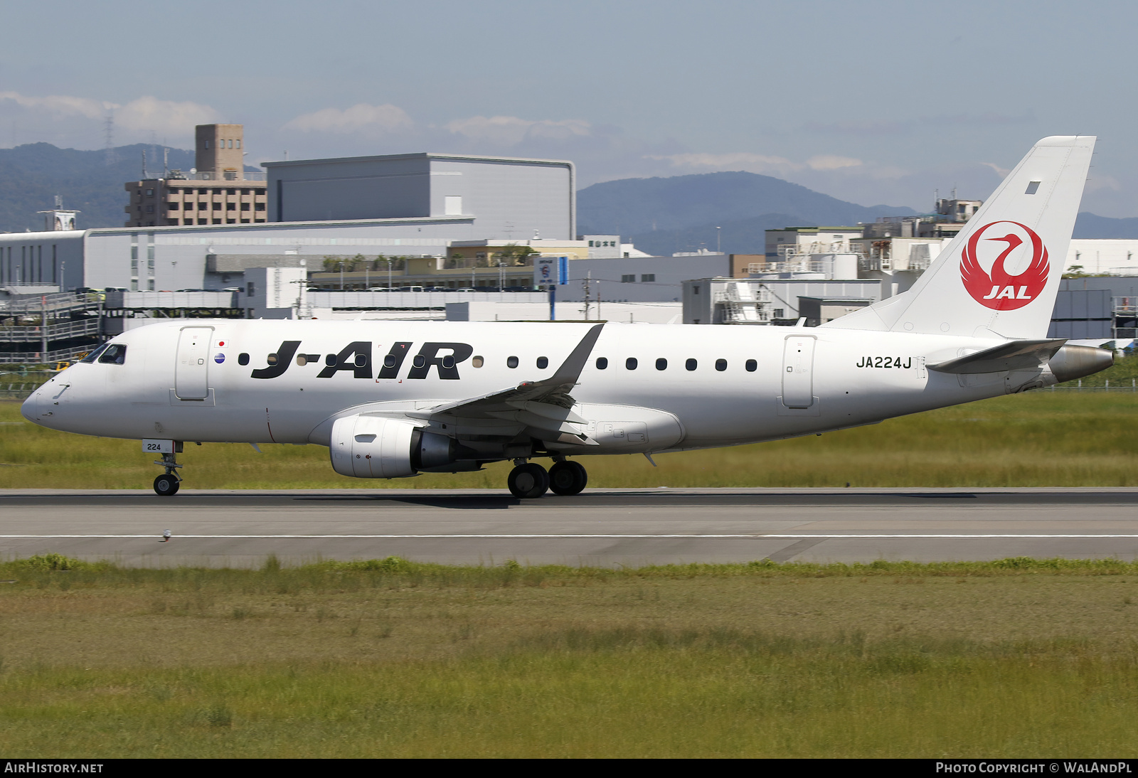 Aircraft Photo of JA224J | Embraer 170STD (ERJ-170-100STD) | J-Air | AirHistory.net #737034