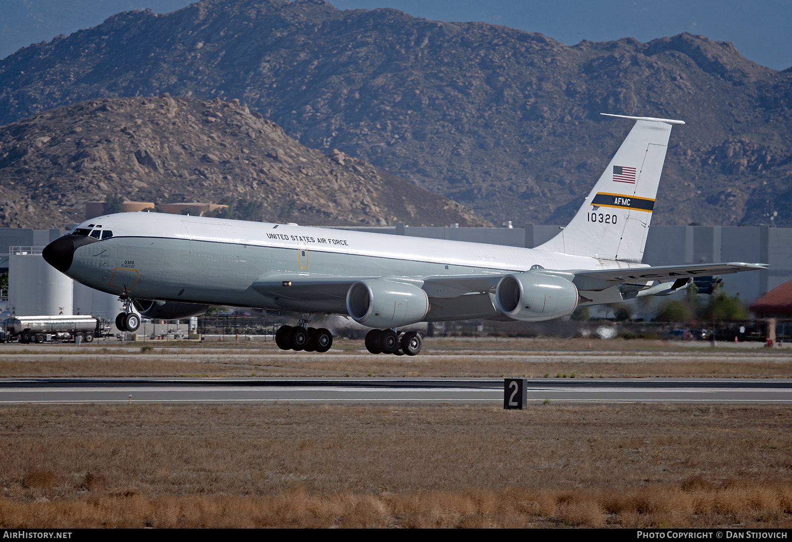 Aircraft Photo of 61-0320 / 10320 | Boeing NKC-135R Stratotanker | USA - Air Force | AirHistory.net #737095