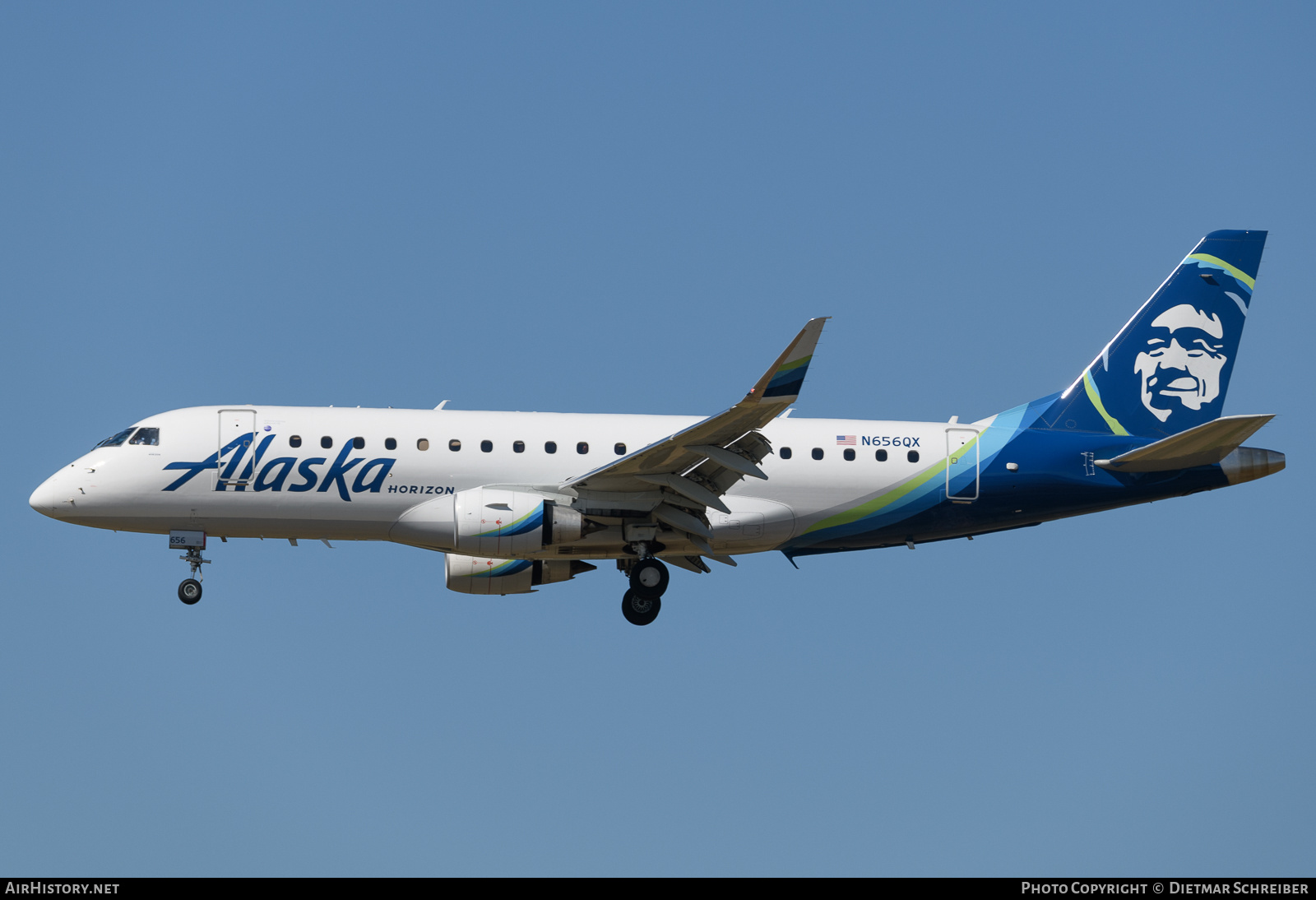 Aircraft Photo of N656QX | Embraer 175LR (ERJ-170-200LR) | Alaska Airlines | AirHistory.net #737197