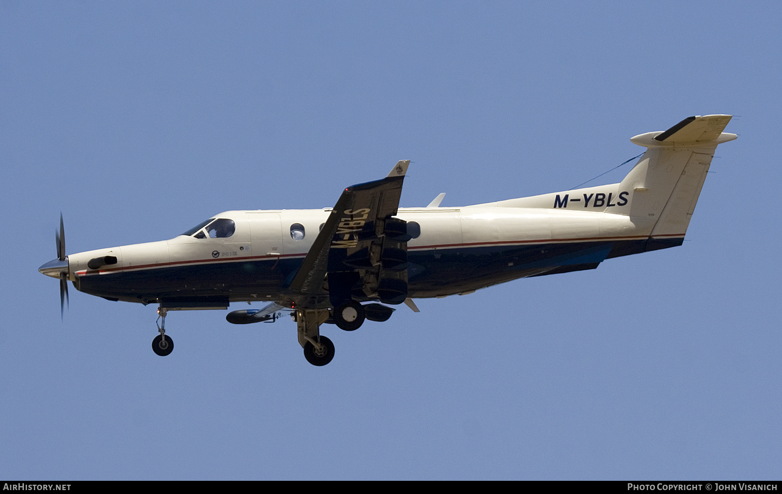 Aircraft Photo of M-YBLS | Pilatus PC-12/45 | AirHistory.net #737246