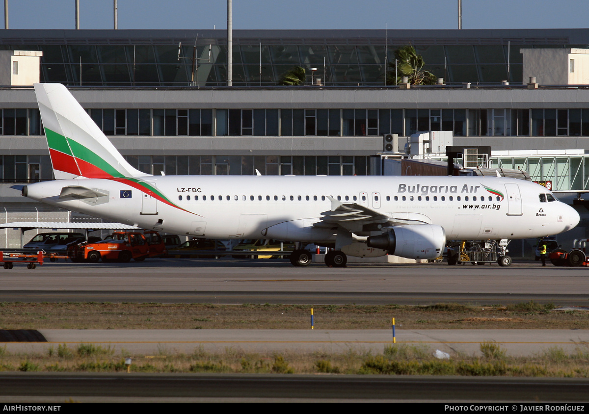 Aircraft Photo of LZ-FBC | Airbus A320-214 | Bulgaria Air | AirHistory.net #737251