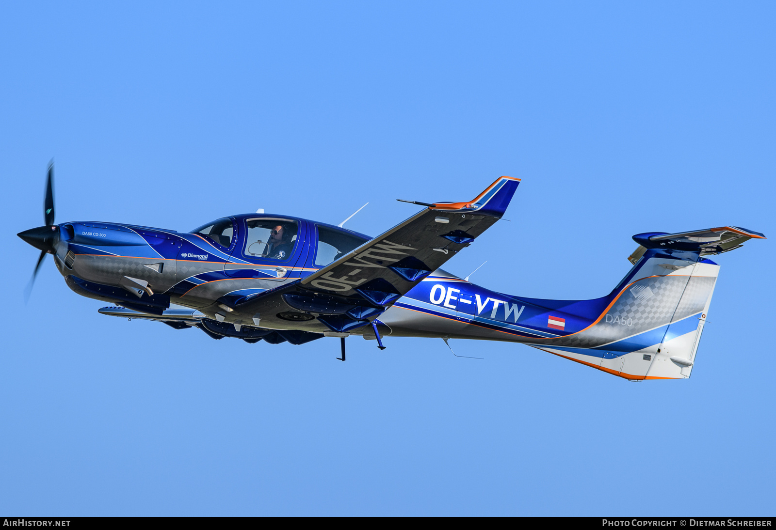 Aircraft Photo of OE-VTW | Diamond DA50 RG | AirHistory.net #737260