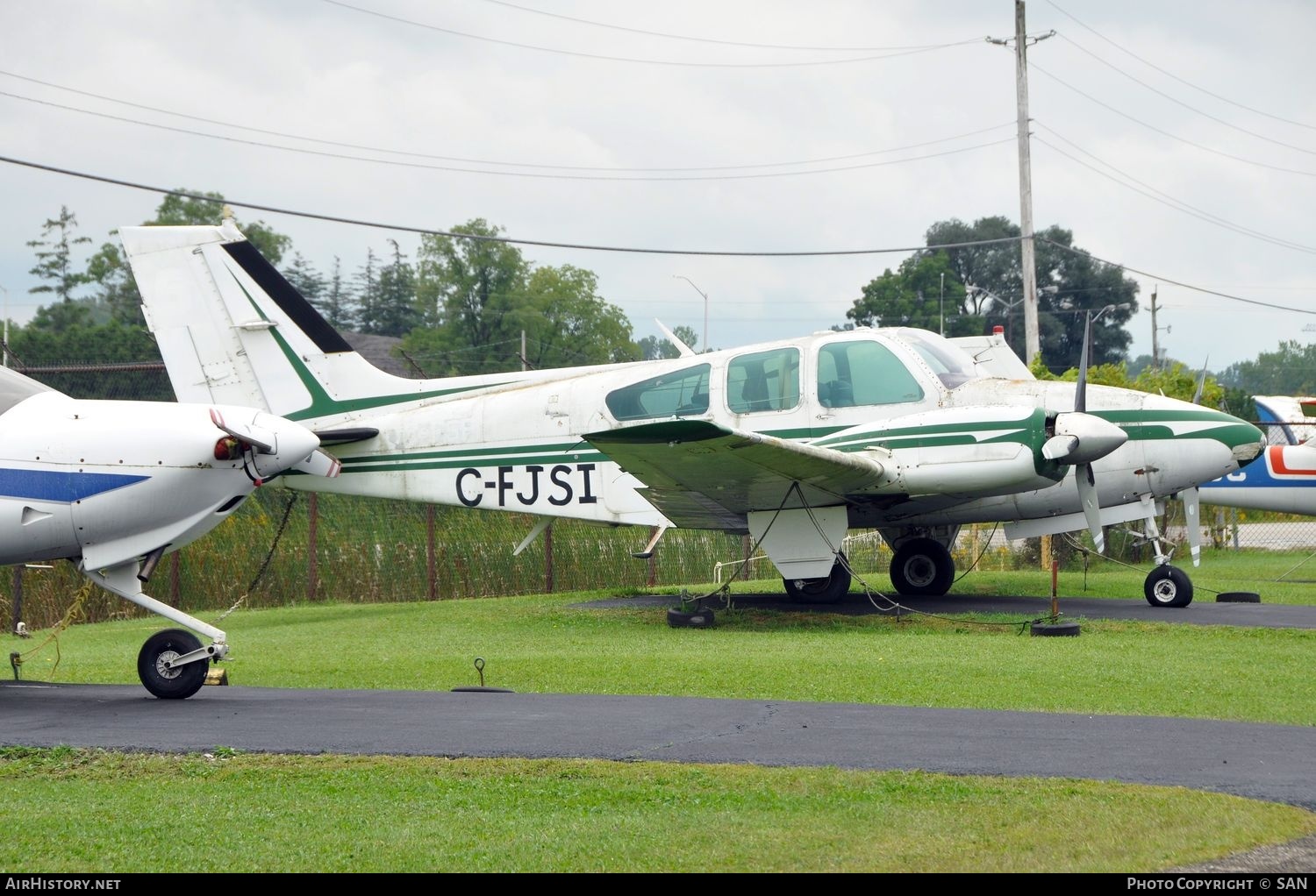 Aircraft Photo of C-FJSI | Beech 95-B55 Baron | AirHistory.net #737370