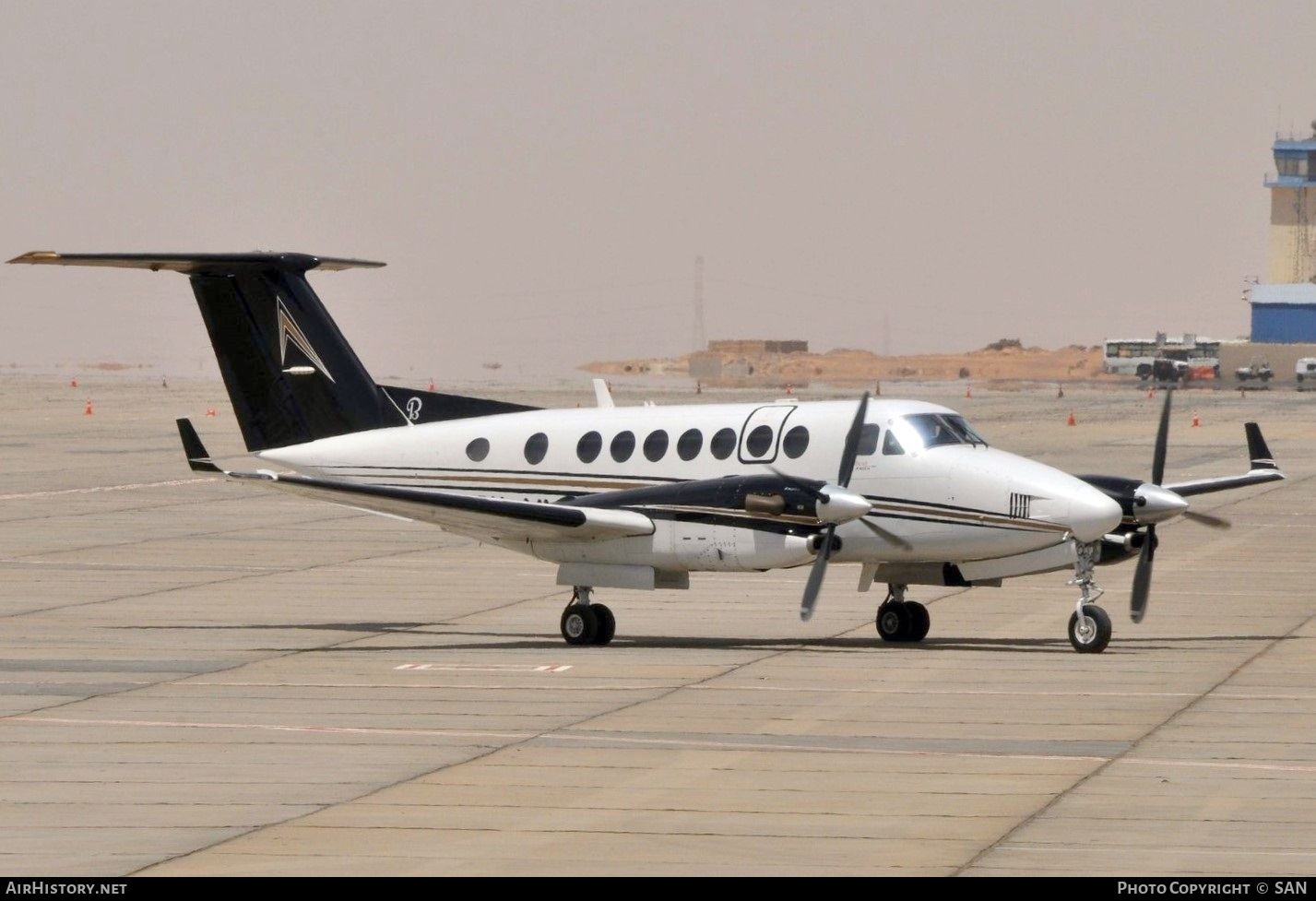 Aircraft Photo of SU-MMN | Raytheon 350 King Air (B300) | AirHistory.net #737438