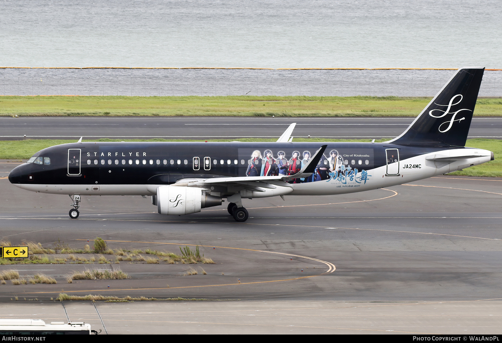 Aircraft Photo of JA24MC | Airbus A320-214 | StarFlyer | AirHistory.net #737509