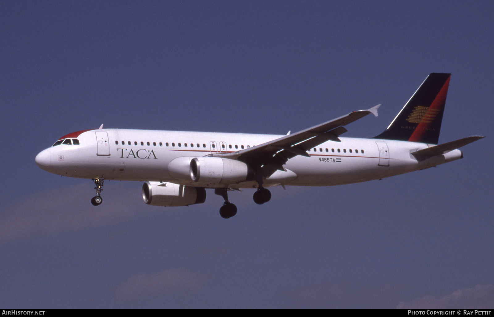 Aircraft Photo of N455TA | Airbus A320-233 | TACA - Transportes Aéreos Centro Americanos | AirHistory.net #737516