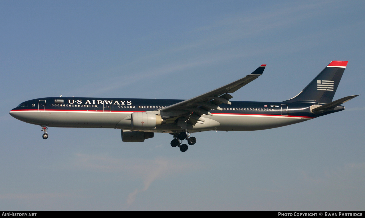 Aircraft Photo of N671UW | Airbus A330-323 | US Airways | AirHistory.net #737523